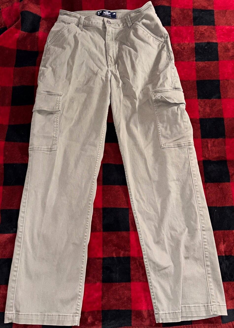 Hollister Women’s olive High Rise dad Cargo Pants Straight Leg Cotton Pockets